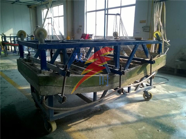 火车墙板RTM模具